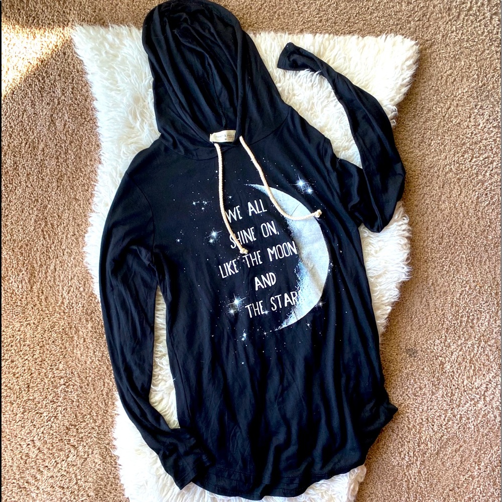 *NWOT*French Pastry junior hoodie top